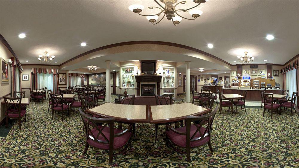 Holiday Inn Express & Suites - Sharon-Hermitage By Ihg West Middlesex Bagian luar foto