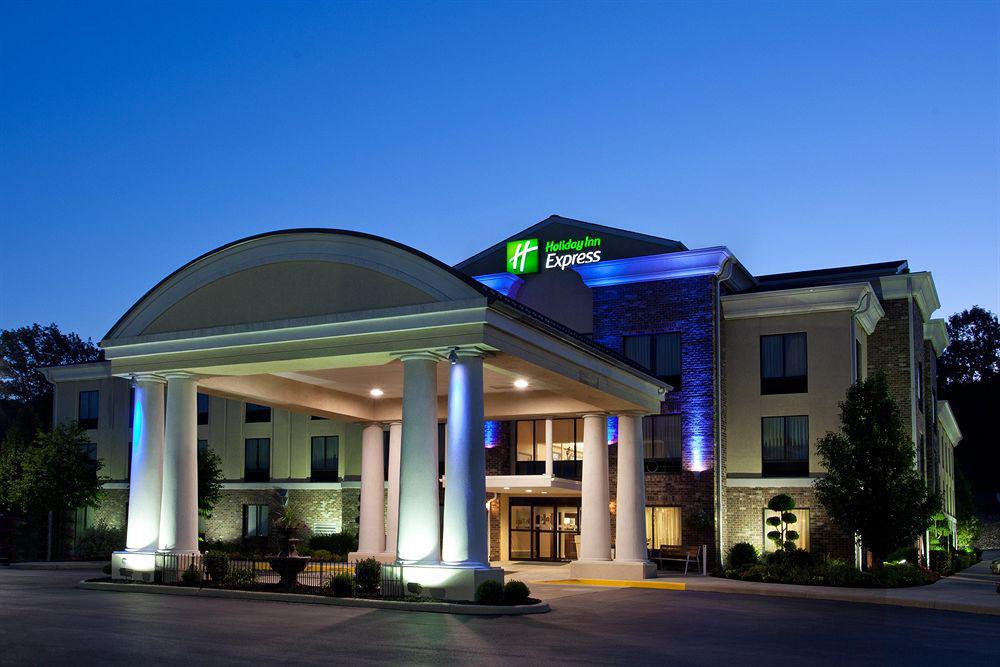 Holiday Inn Express & Suites - Sharon-Hermitage By Ihg West Middlesex Bagian luar foto