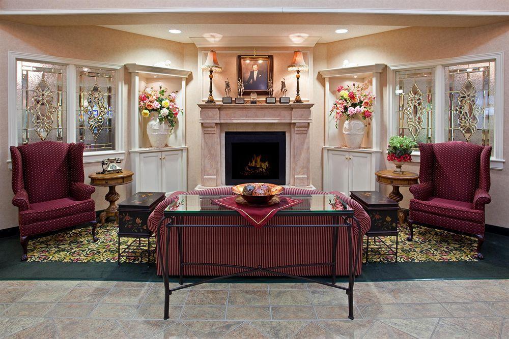 Holiday Inn Express & Suites - Sharon-Hermitage By Ihg West Middlesex Interior foto