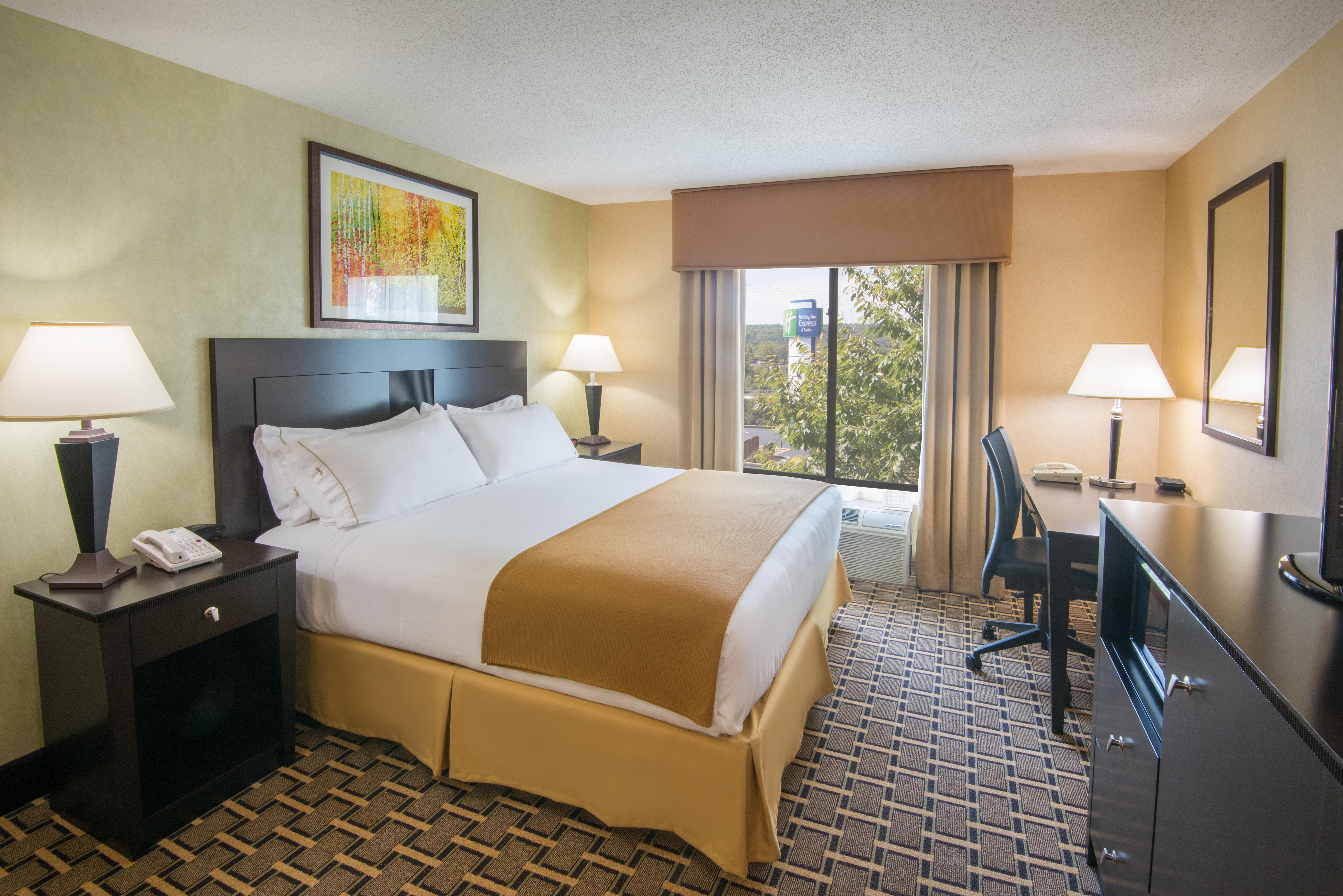 Holiday Inn Express & Suites - Sharon-Hermitage By Ihg West Middlesex Bagian luar foto