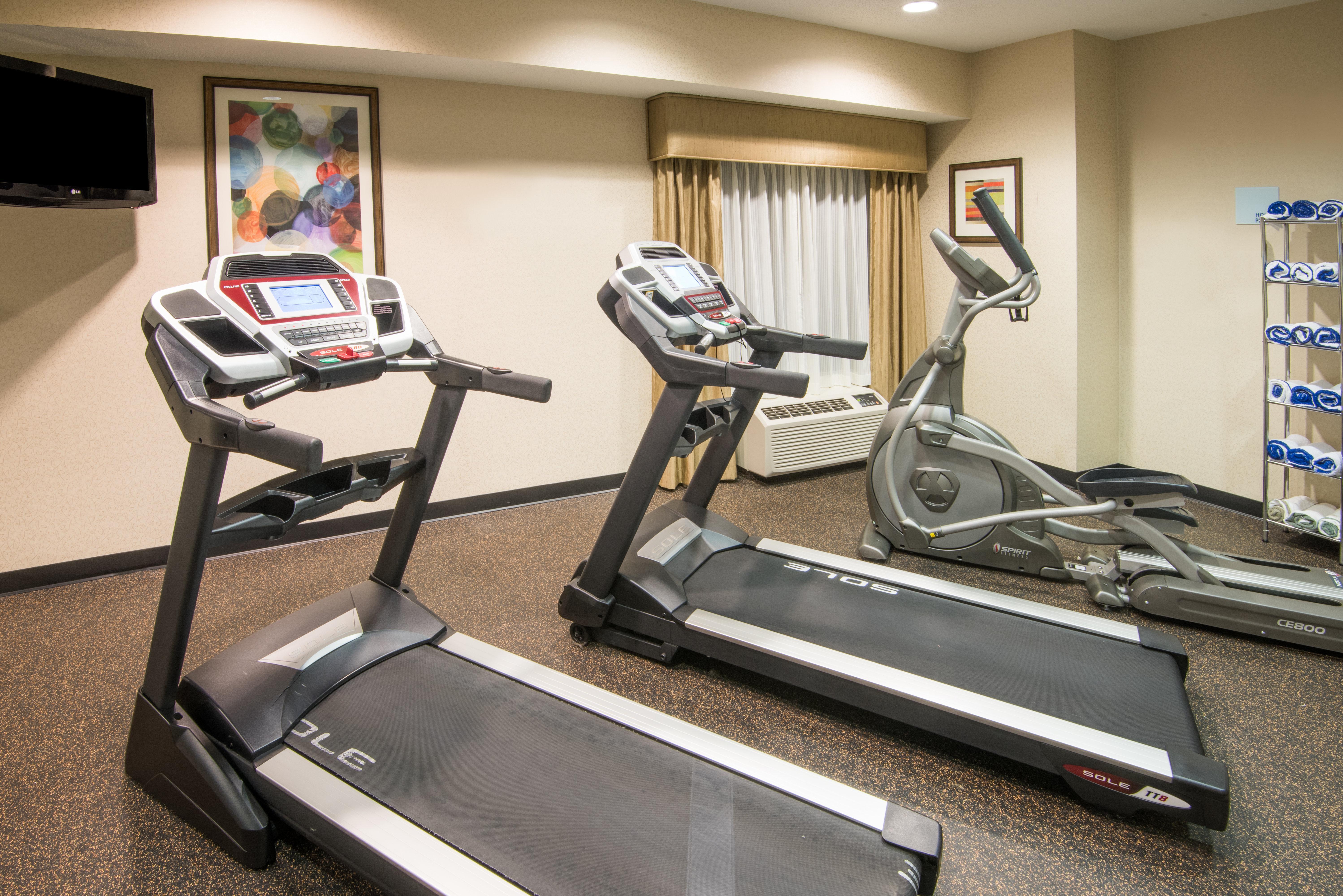 Holiday Inn Express & Suites - Sharon-Hermitage By Ihg West Middlesex Bagian luar foto